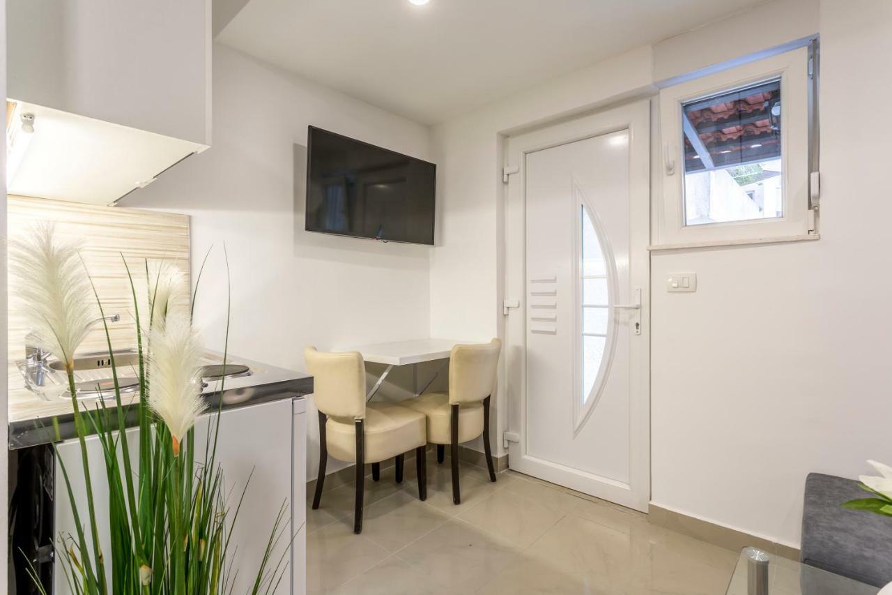 Studio Apartment Nikol Сплит Экстерьер фото
